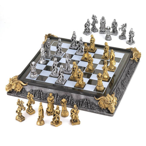 t-                                              MEDIEVAL CHESS SET--                                                             Free Shipping